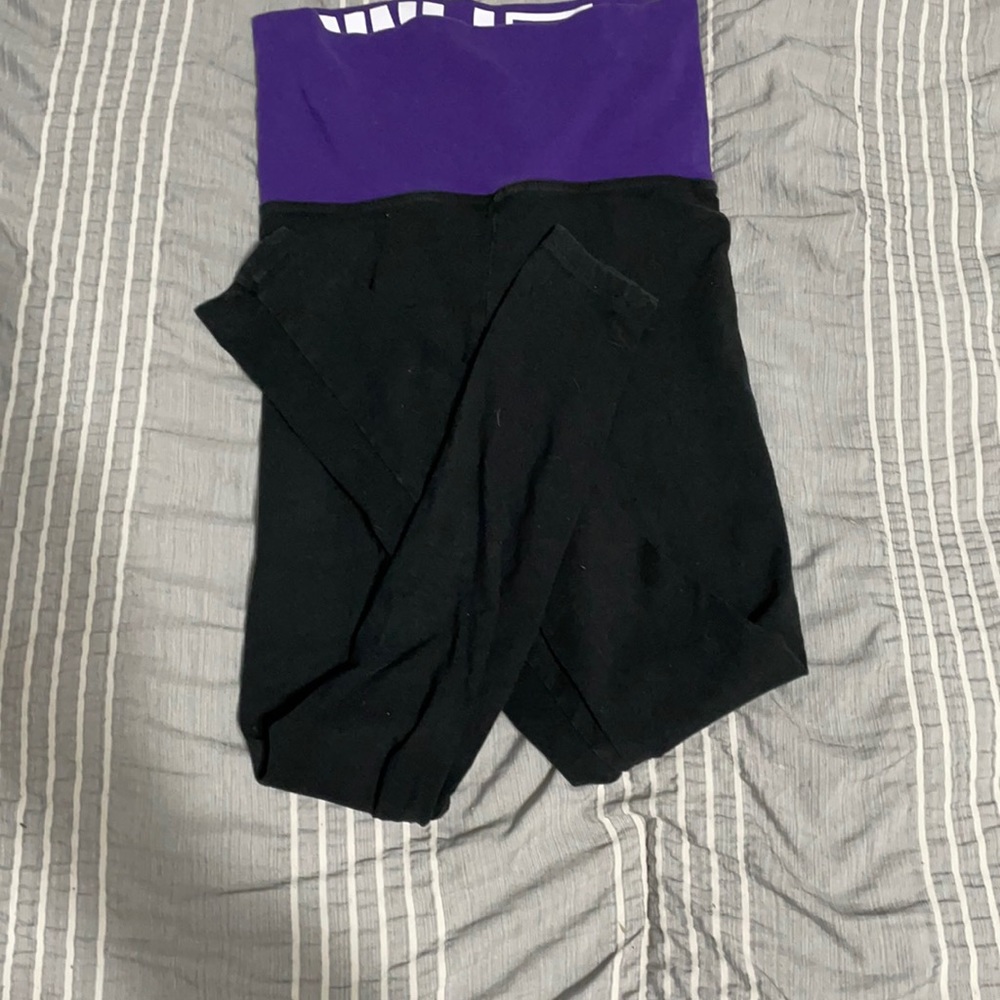 Victoria’s Secret yoga leggings